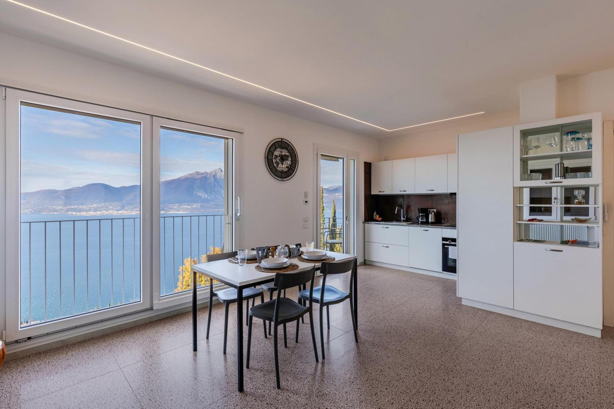 Casa Serena Lake View Тори дел Бенако Екстериор снимка